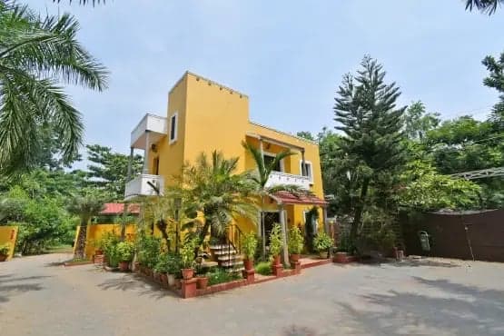 poppys pondicherry about