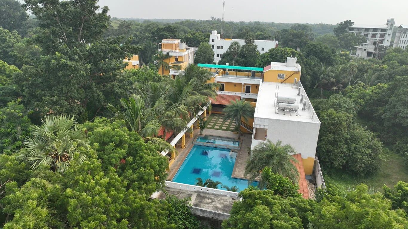 Poppys Olive de' villa, Pondicherry